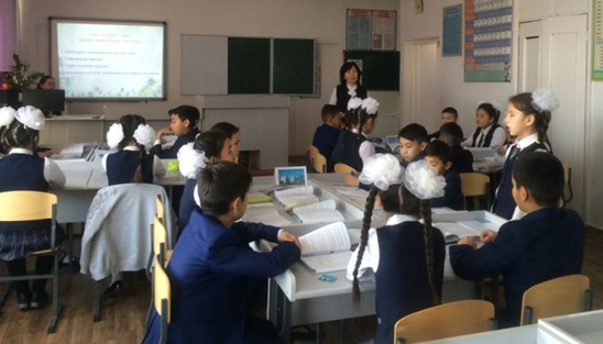 Қазақ тілі мен әдебиеті пәнінің әдістемелік бірлестігінің  онкүндігі