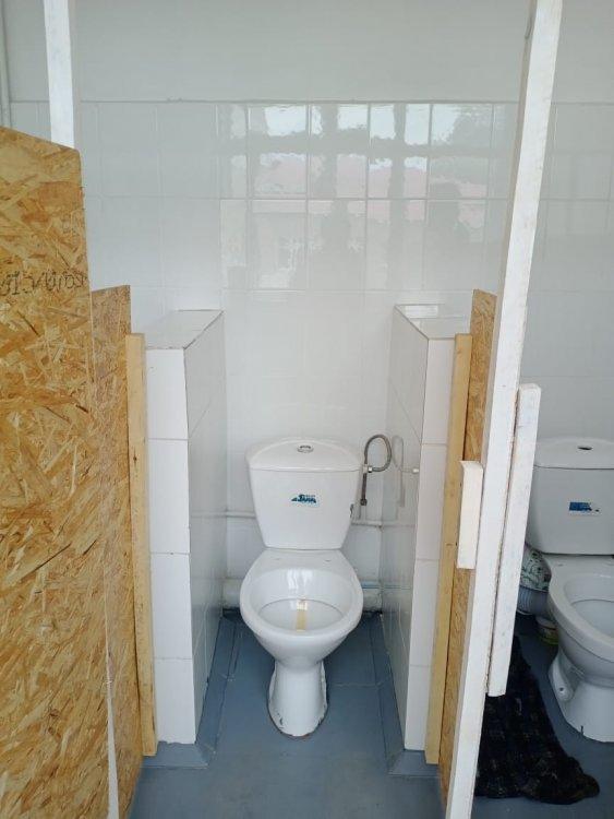 № 43 орта мектеп бойынша «Балаға лайық» мектеп дәретханалары мен асханаларын акция бойынша  «Мектепті жақсартуға көмектес!» ұранымен өткізілді.